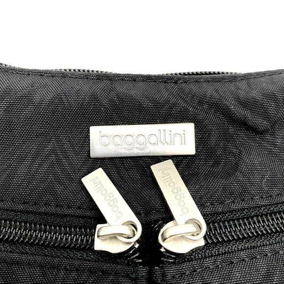 Baggallini Bags Baggallini Legacy Crossbody Bag Black Poshmark